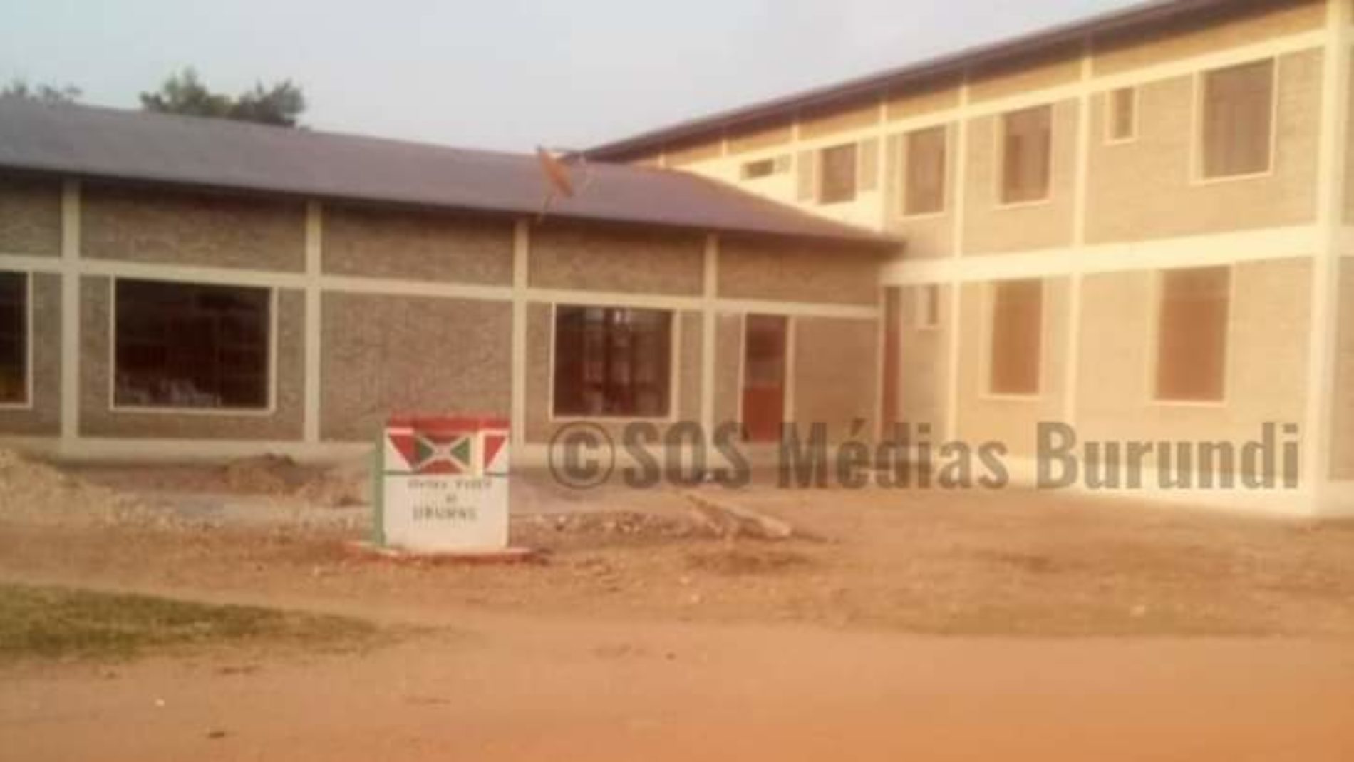 Gihanga (Bubanza) : les familles des deux personnes tuées par le commissaire communal de police sous menaces (Sources)