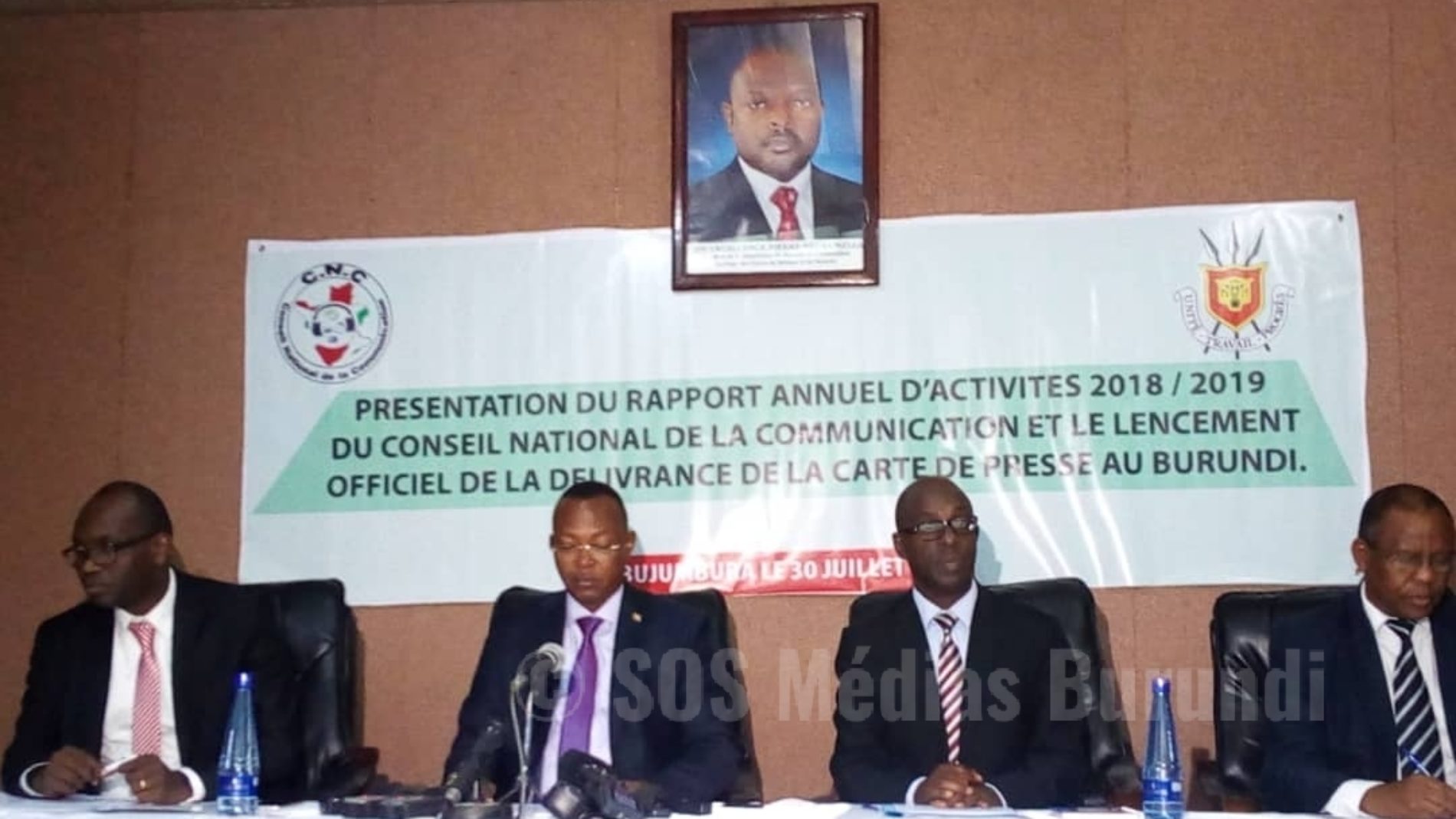 Willy Nyamitwe demande au CNC d&rsquo;être très vigilant dans l&rsquo;octroi de la carte de presse