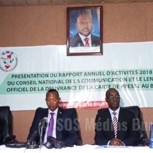 Willy Nyamitwe demande au CNC d&rsquo;être très vigilant dans l&rsquo;octroi de la carte de presse
