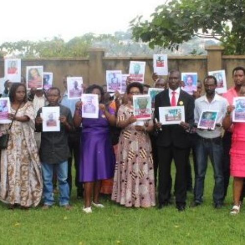 Kampala (Uganda) : marche en mémoire des disparus au Burundi