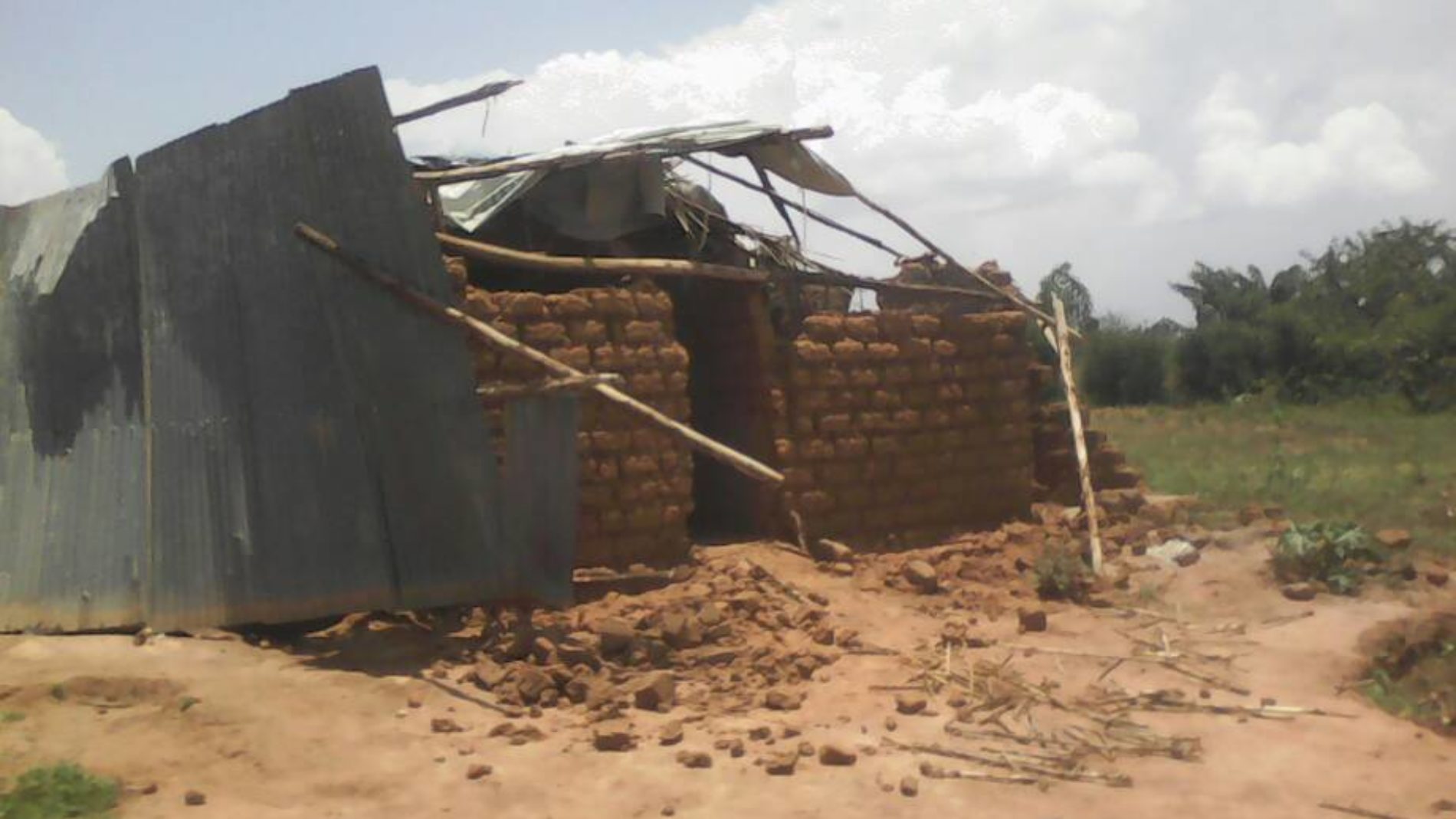 Ouganda (camp de Nakivale ): Des dizaines de maisons détruites par des pluies torrentielles
