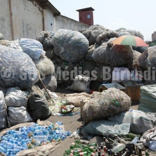 Buyenzi (Bujumbura mairie) : les plastiques, des déchets tenaces