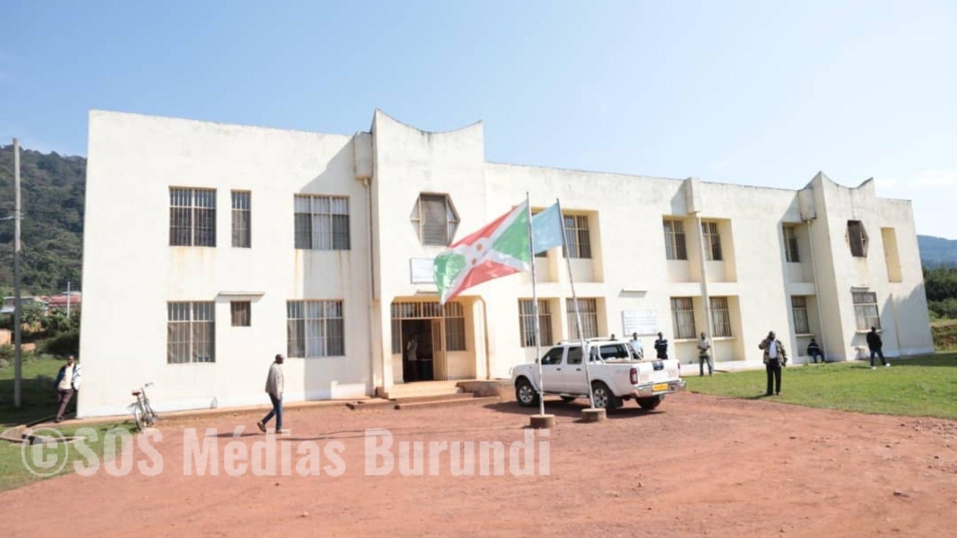 Bururi : Le personnel de l’administration communale dénonce des contributions forcées