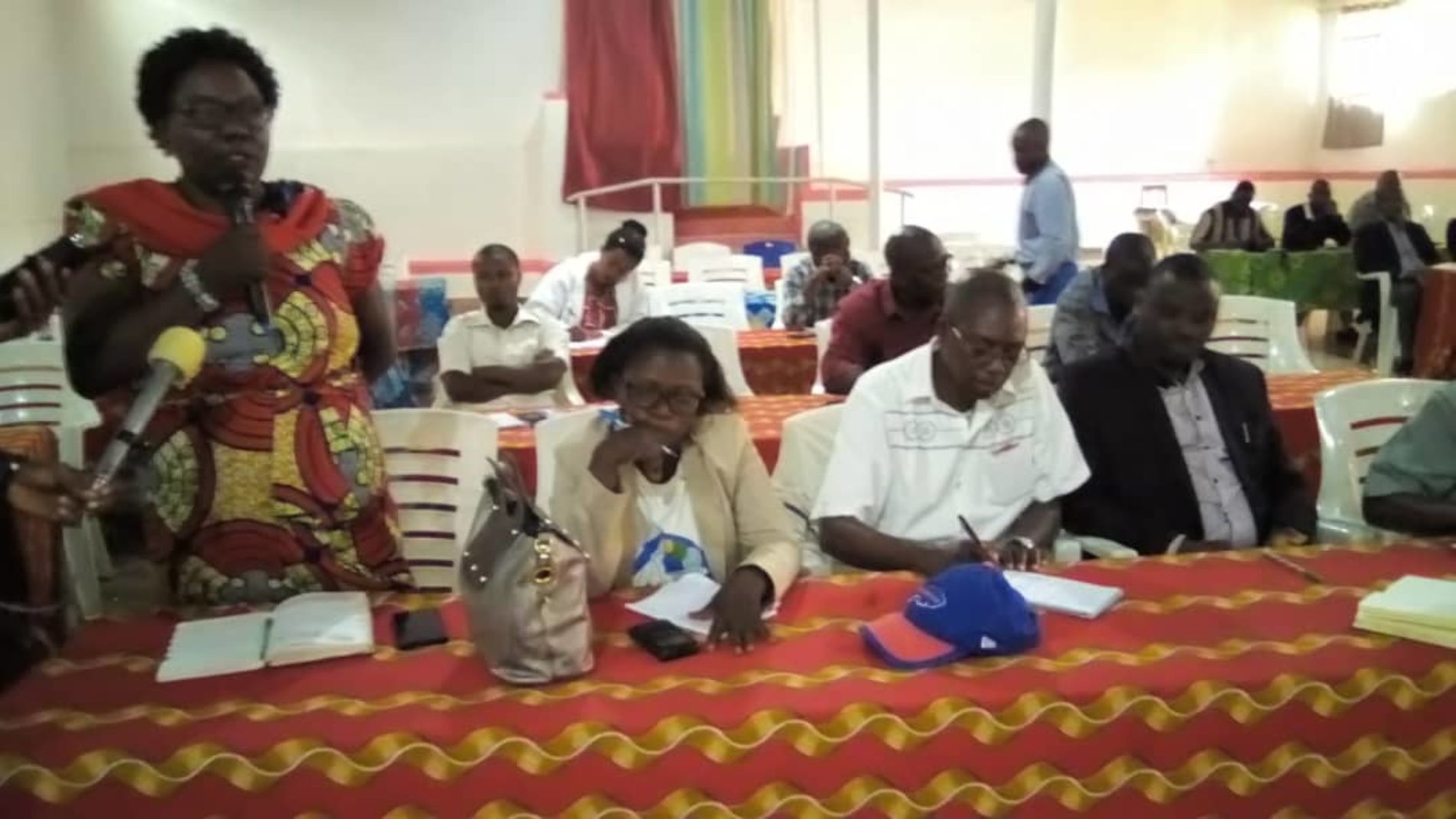 Gitega: Le gouverneur demande aux partis politiques et confessions religieuses de consolider la paix et la sécurité pour la préparation des élections