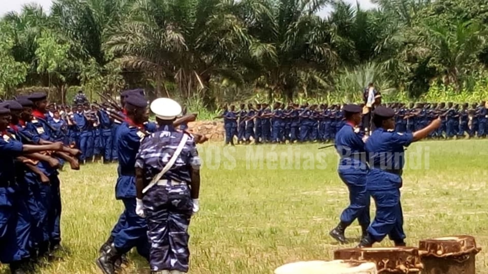 Bubanza : Le président Pierre Nkurunziza met en garde les policiers qui roulent pour les colons