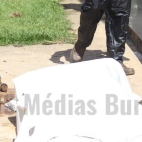 Un policier tué au domicile du général Ndirakobuca patron du SNR