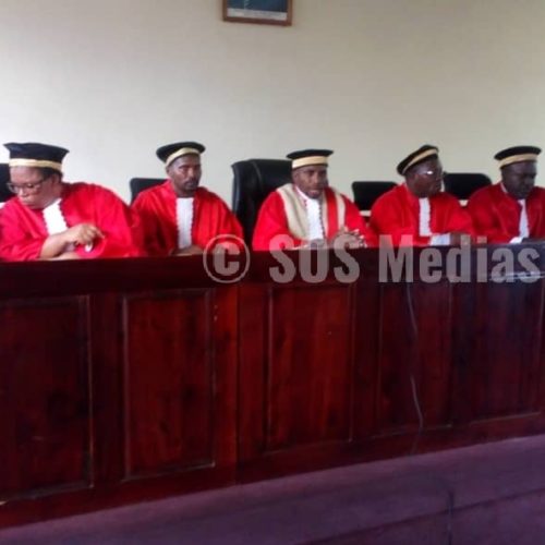 La cour constitutionnelle a donné raison à l&rsquo;ancien chef de l&rsquo;État Domitien Ndayizeye