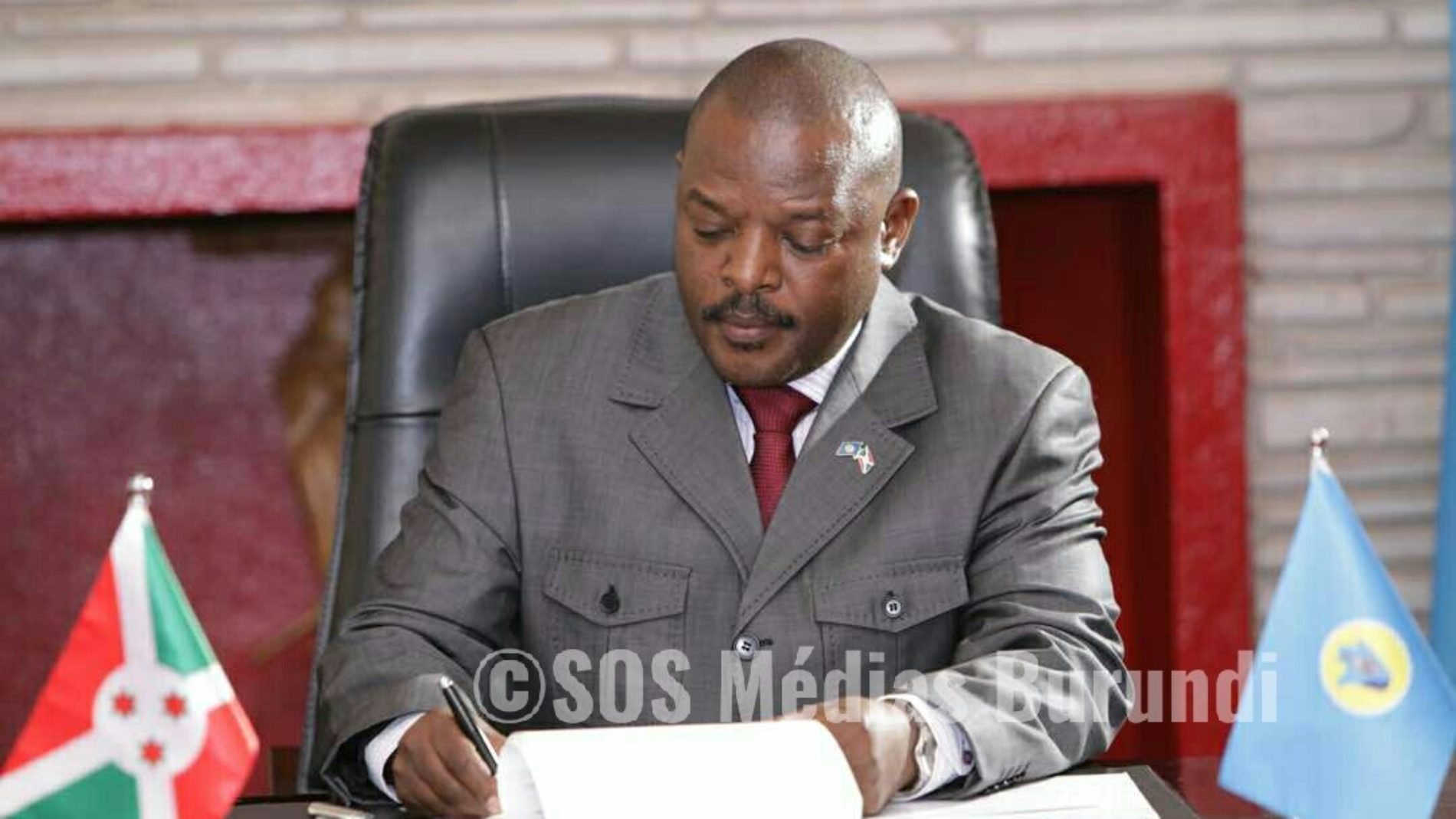 Pierre Nkurunziza s&rsquo;autoproclame Guide Suprême du Patriotisme