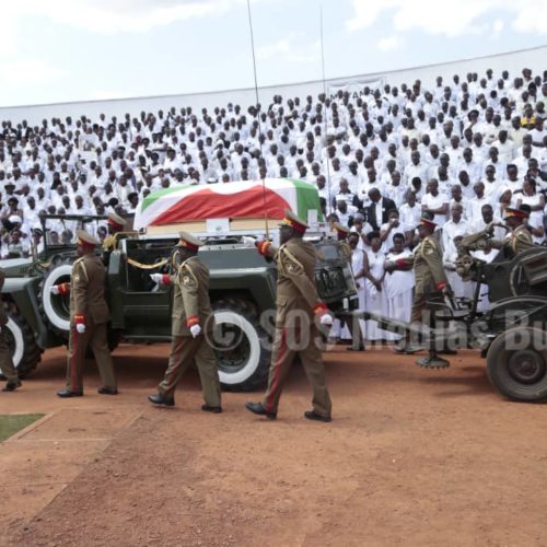 Photo de la semaine : le dernier hommage rendu à Nkurunziza