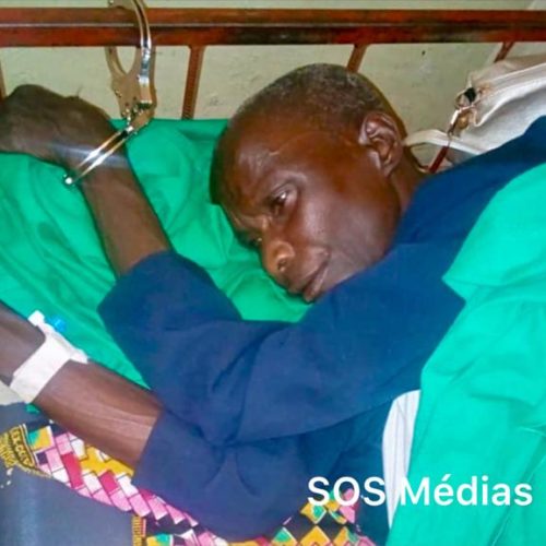 L’IMAGE – Rutana : menottée sur son lit d’hôpital