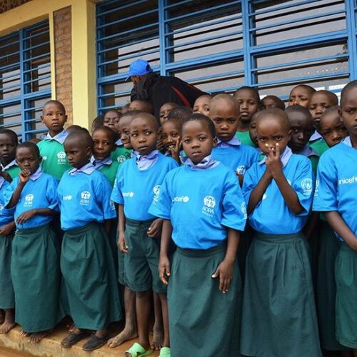Mahama (Rwanda) : les élèves peinent à suivre les cours en ligne