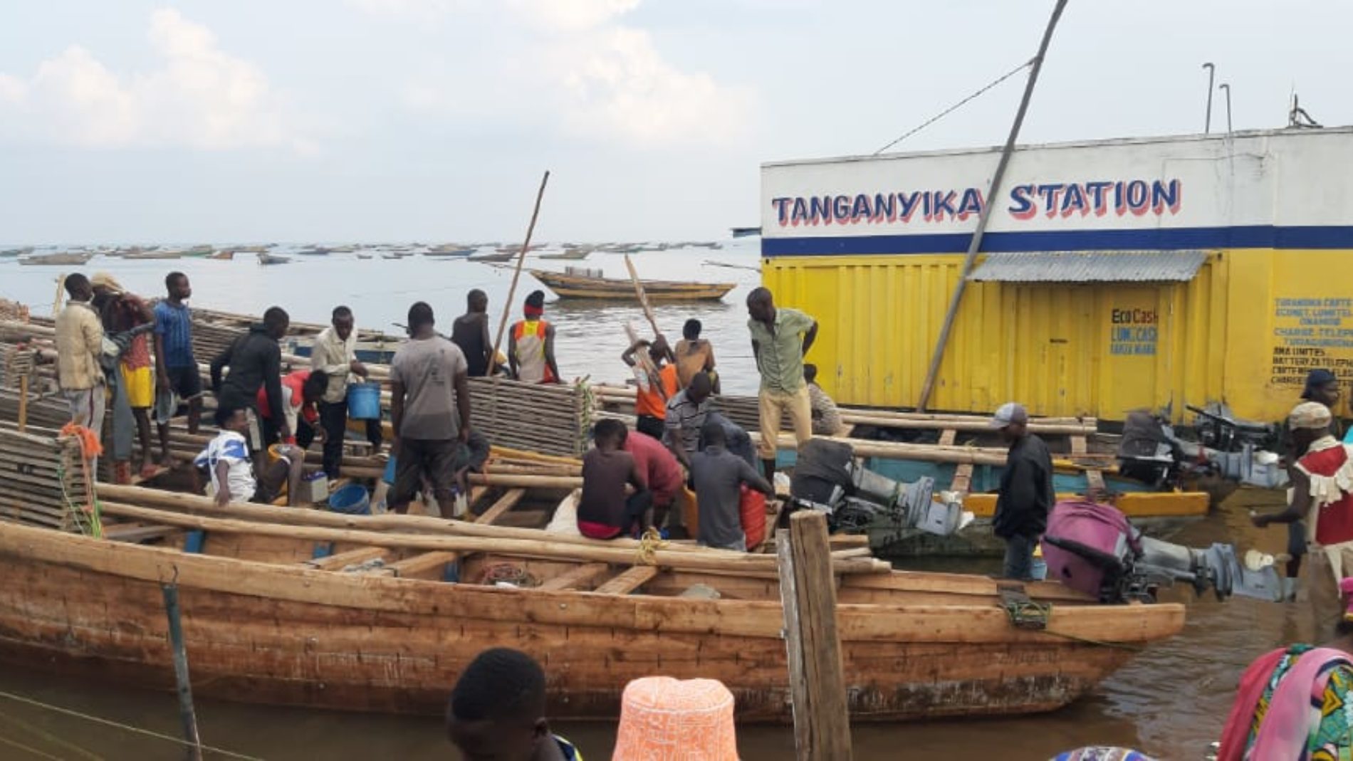 Tanganyika : des moteurs de bateaux de pêche volés