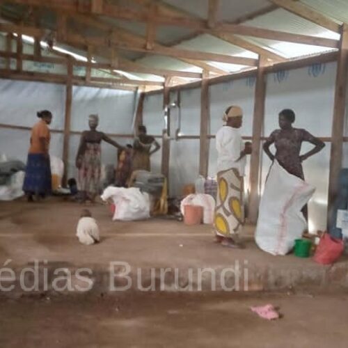 RDC : plus de trois cents réfugiés burundais en difficulté dans le camp de Mulongwe