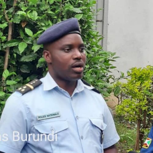 Bujumbura : la police annonce avoir arrêté trois présumés assassins d&rsquo;un taximan