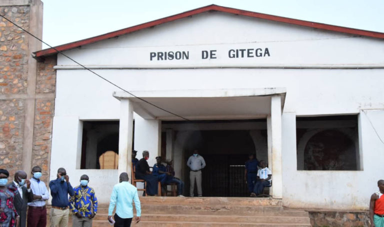 L’entrée de la prison de Gitega