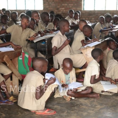 Photo de la semaine : surnombre dans les salles de classe