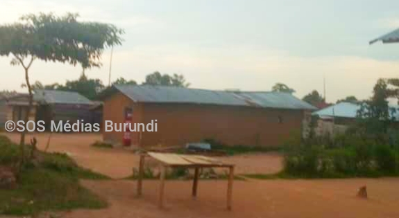 Le village de Mambelenga désertée