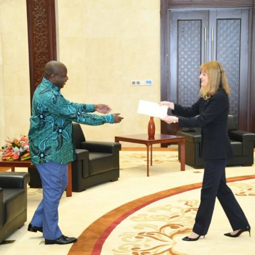 Burundi : les États-Unis encouragent le Burundi à renouveler les relations avec ses partenaires