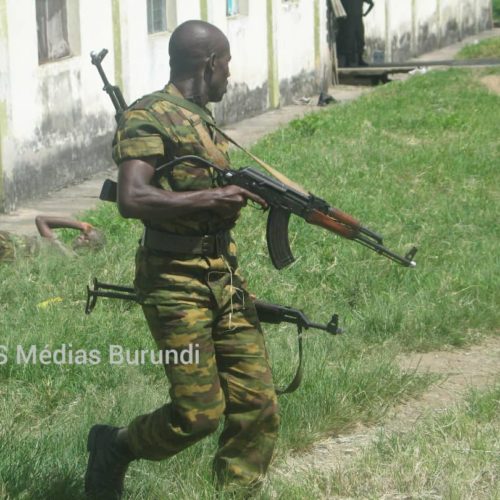 Sud-Kivu : les armées burundaise et congolaise annoncent avoir délogé les FNL