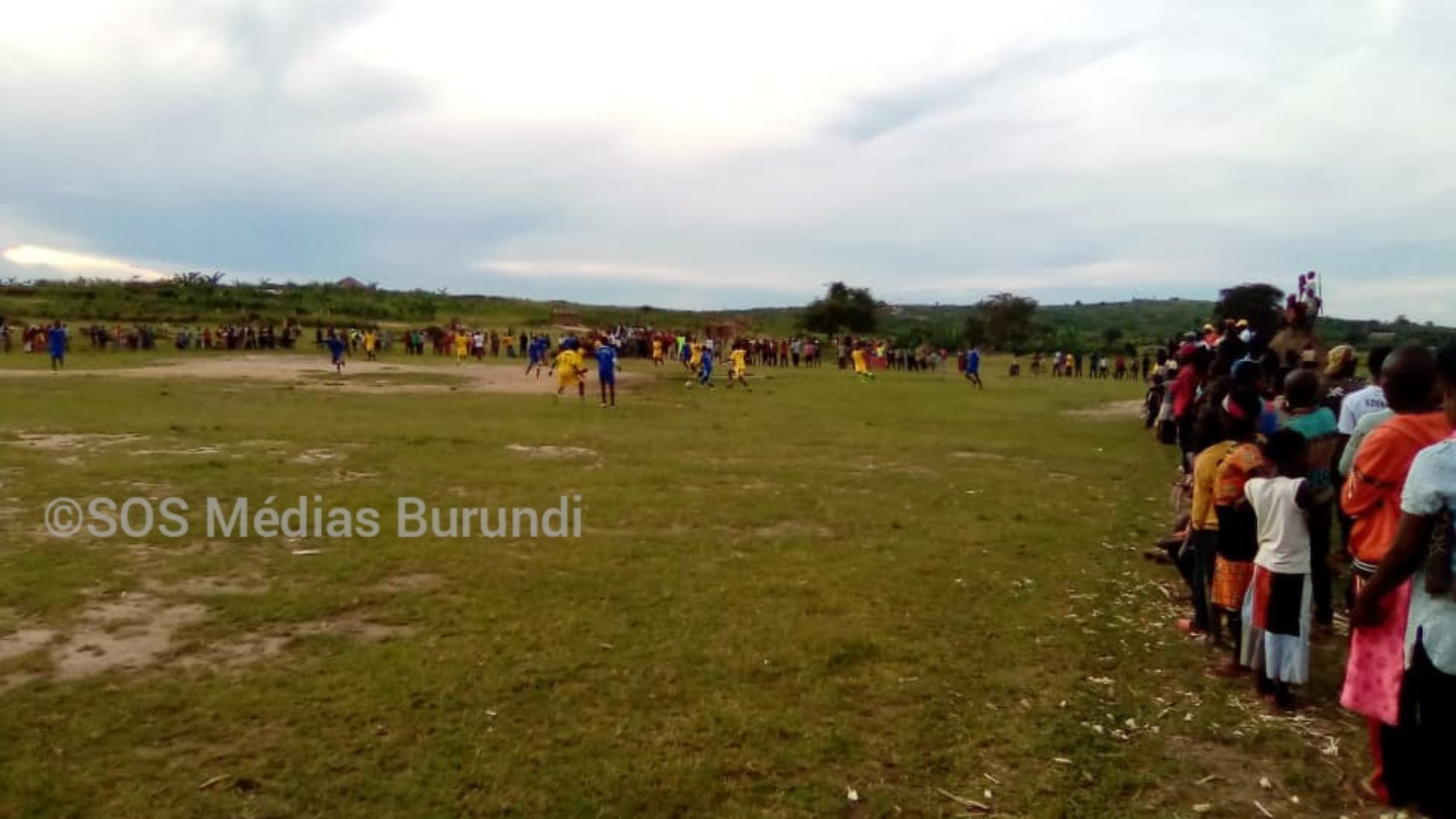 Mtendeli (Tanzanie)-Nakivale (Ouganda) : le football, moyen d&rsquo;oublier la vie dure d&rsquo;exil