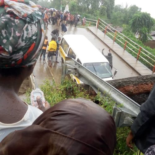 RN3 : la route Bujumbura-Rumonge coupée