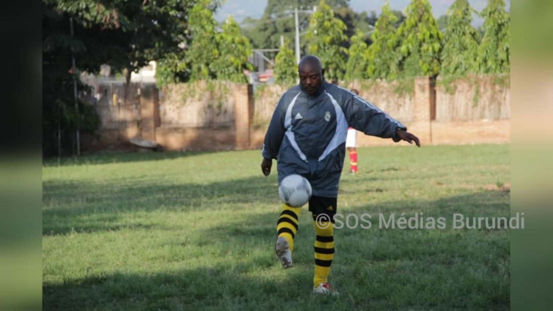 Makamba : des fonctionnaires forcés de contribuer pour la coupe dédiée à Nkurunziza