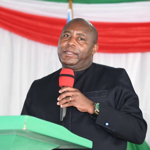 Rumonge : le président Neva met en garde le représentant adjoint du CNDD-FDD et promet de traduire en justice l&rsquo;ancien gouverneur