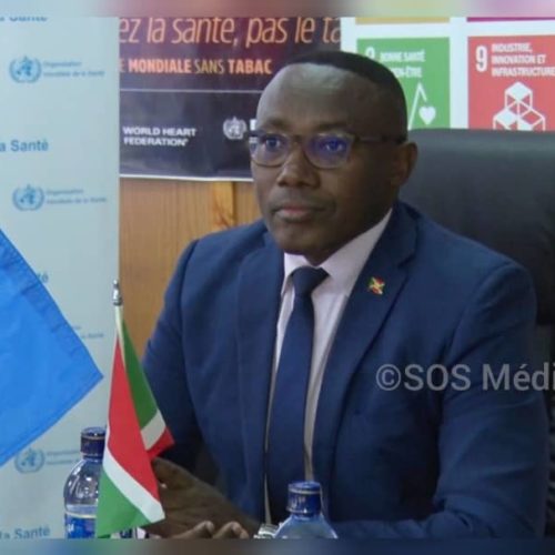 Covid-19 : les premiers vaccins seront disponibles en novembre