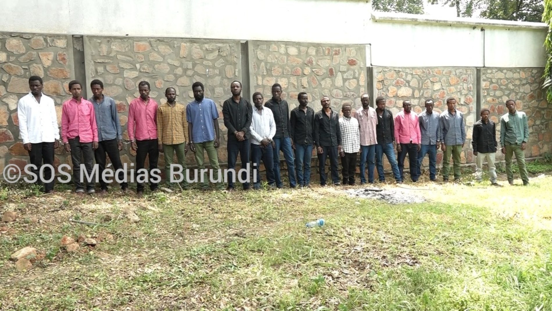 Burundi : la police a montré aux journalistes des rebelles remis par le Rwanda en juillet