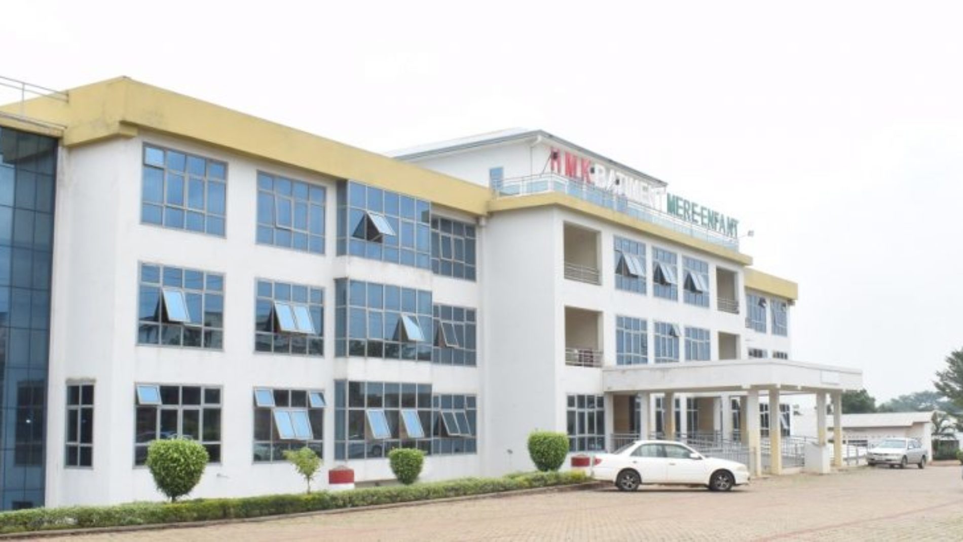 Covid-19 : au moins 2/3 du personnel soignant de l&rsquo;hôpital militaire de Kamenge testés positifs au Coronavirus