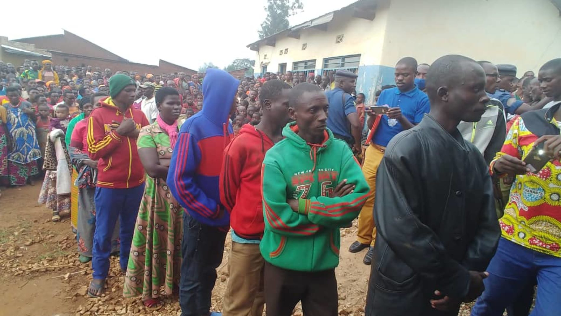 Covid-19 : des Rwandais continuent de fuir vers le Burundi pour échapper à la vaccination obligatoire