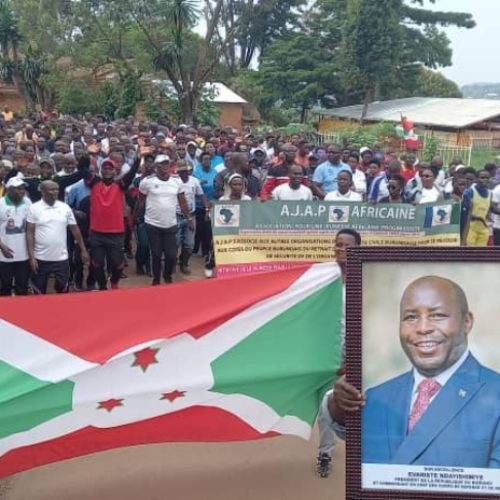 Gitega : marche manifestation pour la levée des sanctions de l&rsquo;UE et des USA contre le Burundi