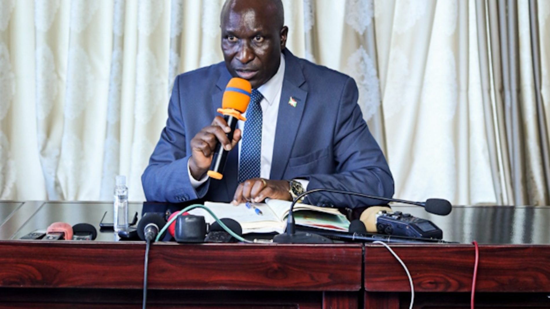 Burundi-UE : l’Union européenne blanchit le premier ministre Gervais Ndirakobuca