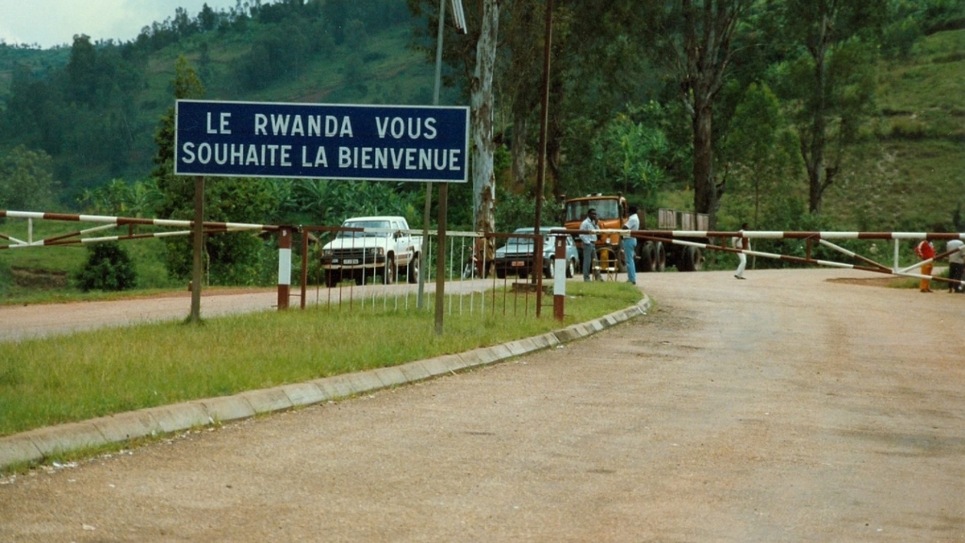 Kayanza : des chauffeurs ont hâte de reprendre leurs activités à la frontière avec le Rwanda