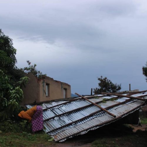 Lusenda : les pluies torrentielles ont détruit des maisons de réfugiés