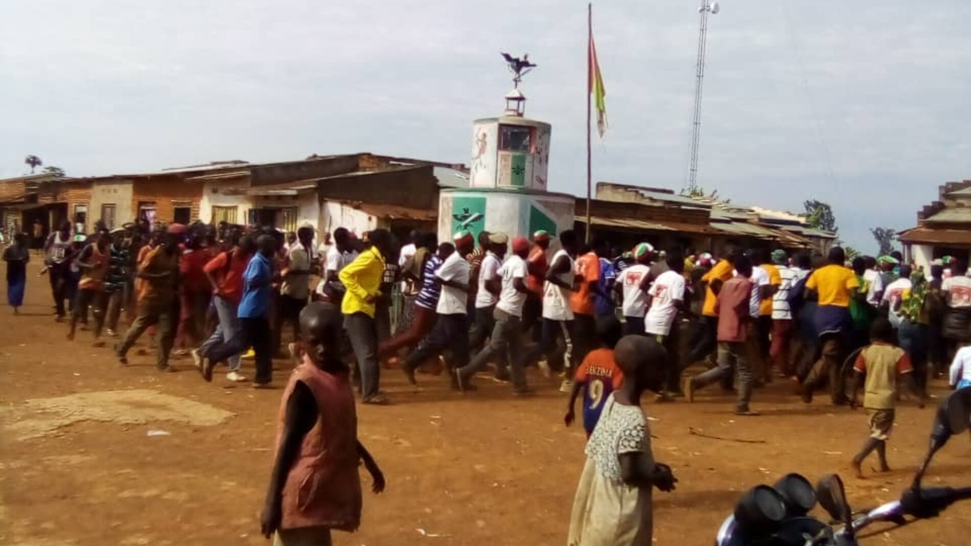 Photo de la semaine-Makamba : des entraînements paramilitaires des Imbonerakure inquiètent