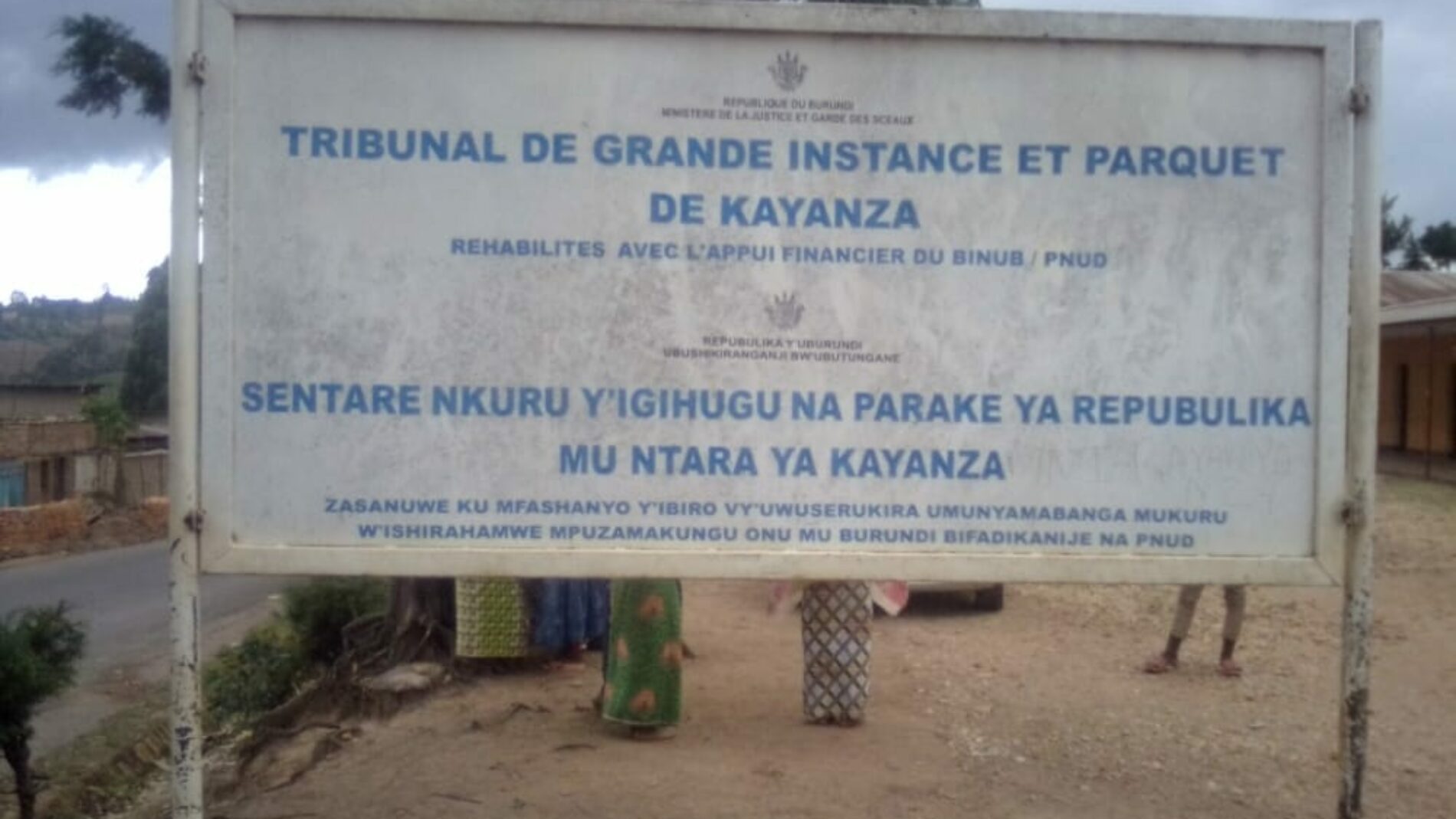Kayanza : une peine de prison à perpétuité contre un policier accusé d&rsquo;assassinat