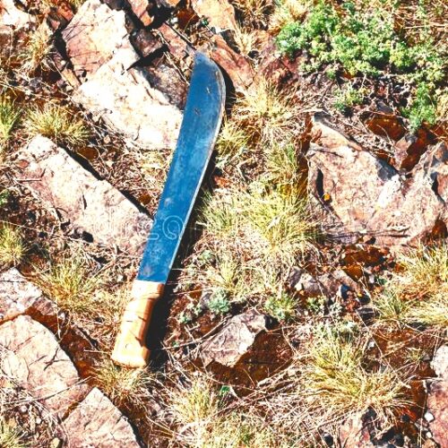 Bururi : une fille tuée à coups de machette