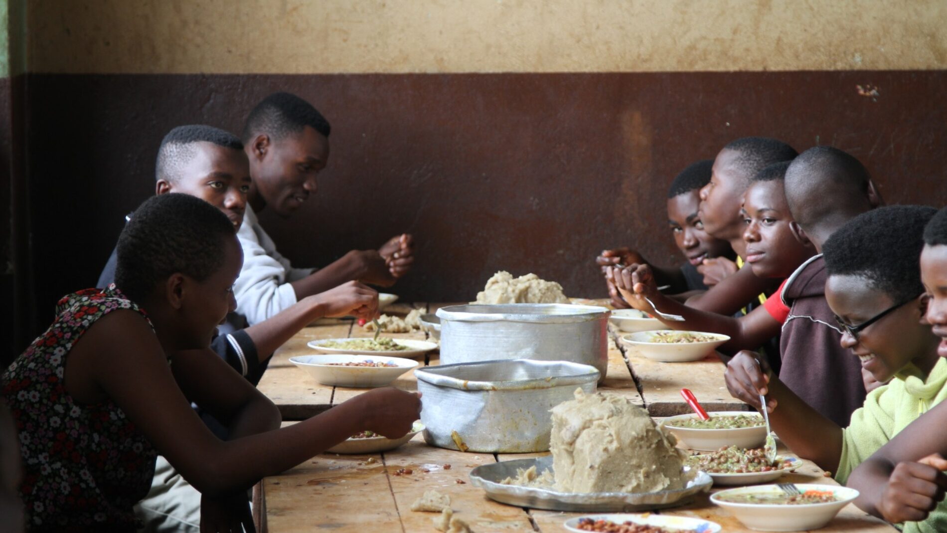 Burundi : des établissements à régime d&rsquo;internat ne sont plus capables de nourrir convenablement les élèves