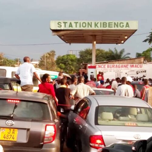 Photo of the week: Bujumbura suffers a gasoline shortage