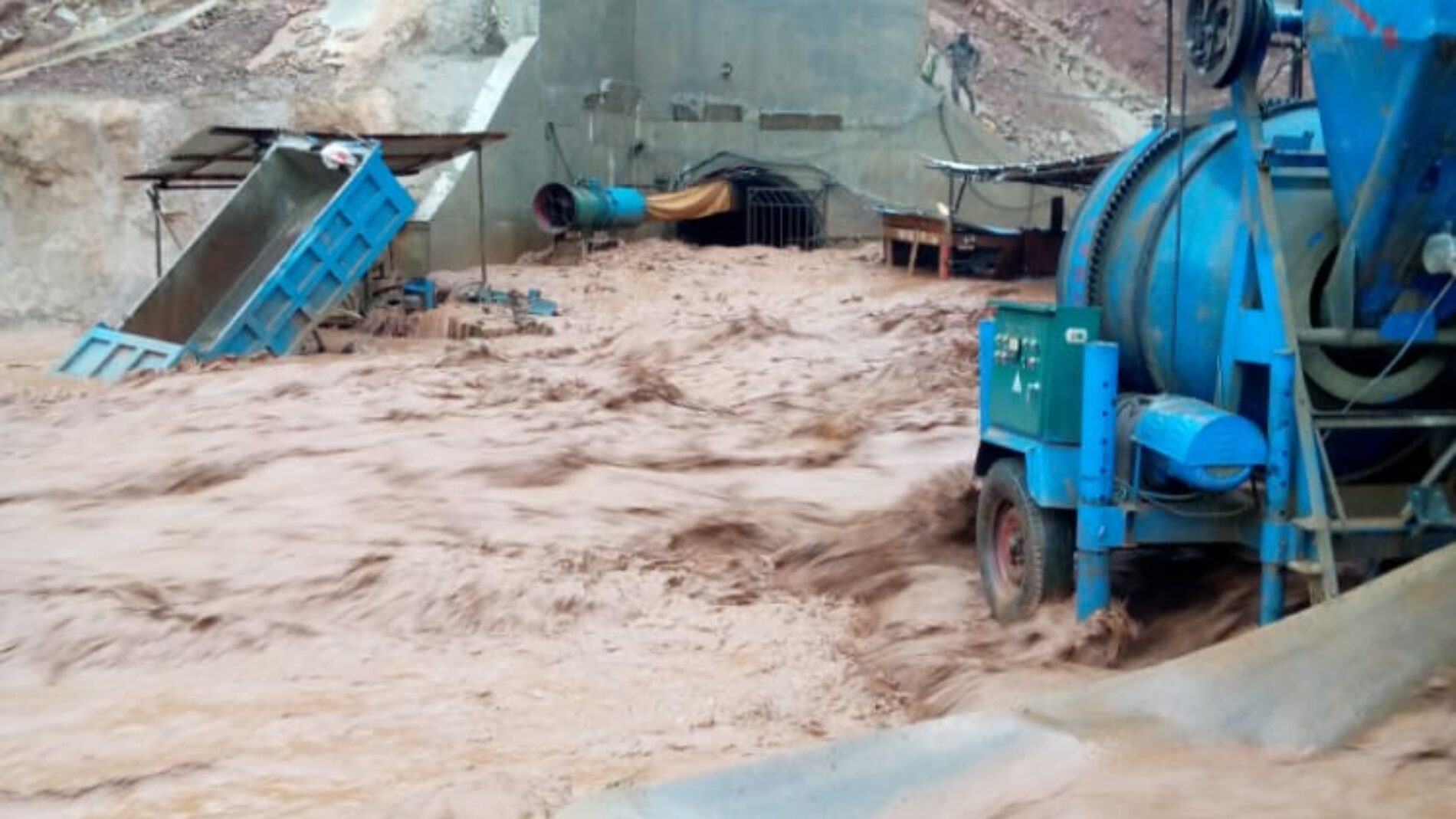 Bururi : la construction du barrage hydroélectrique Jiji- Murembwe perturbée par des inondations