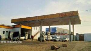 Une station-service dont les pompes sont vides dans la ville commerciale Bujumbura, le 13 février 2023