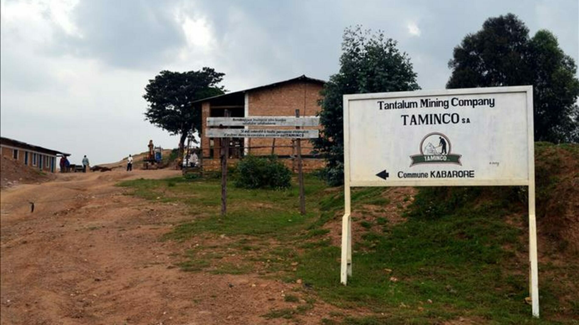 Kabarore : trois hommes en possession d’un minerai rare arrêtés