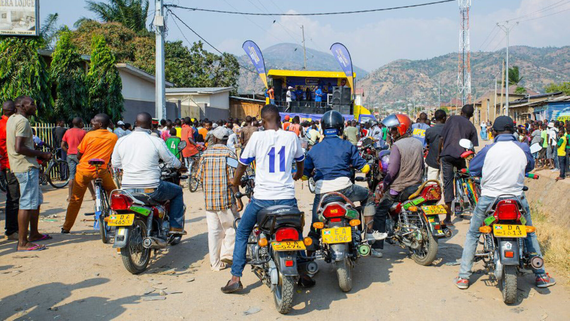 Ngozi : le gouverneur autorise les conducteur des tricycles et bicycles à circuler la nuit