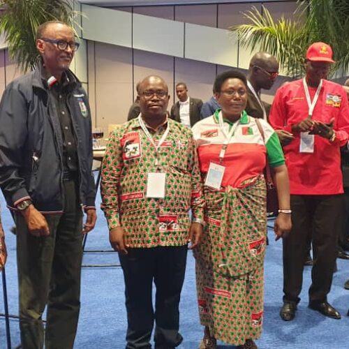 Photo de la semaine : le CNDD-FDD et le FPR-Inkotanyi coopèrent