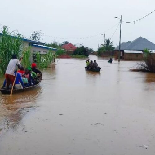 Gatumba : les inondations ont poussé plusieurs familles à fuir
