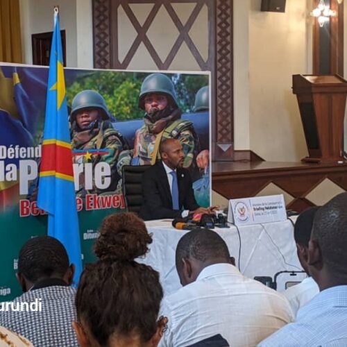 Guerre à l’Est de la RDC: le ministre de la Communication prédit d&rsquo;autres guerres et charge le président rwandais