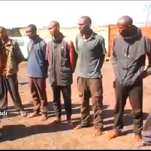 Goma: l&rsquo;armée congolaise présente à la presse une dizaine d&rsquo;éléments du M23 arrêtés