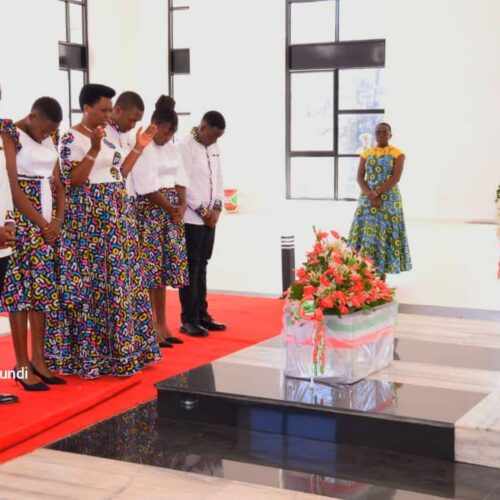 Burundi : célébration de la journée dédiée au guide suprême du patriotisme sans mot de circonstance