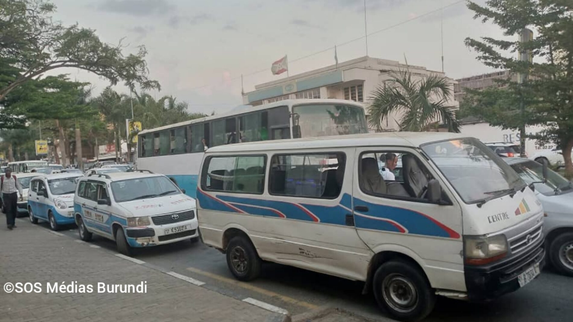 Burundi-transport : le ticket de transport au galop après la hausse du prix du carburant